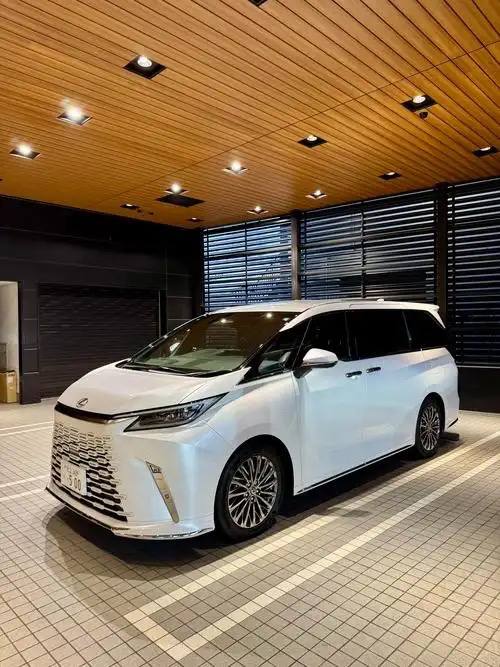 雷克萨斯雷尔法